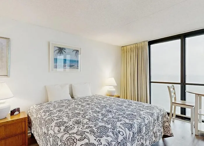 Beachfront With Balcony Ac Washer & Dryer Pools & Game Holiday home