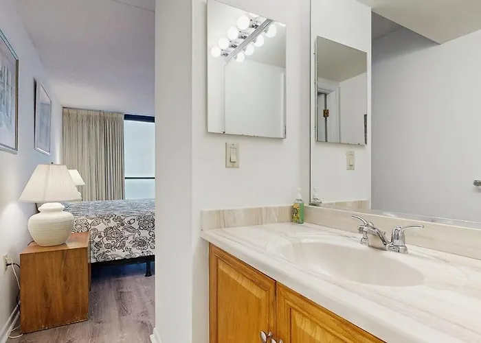 Beachfront With Balcony Ac Washer & Dryer Pools & Game Ocean City